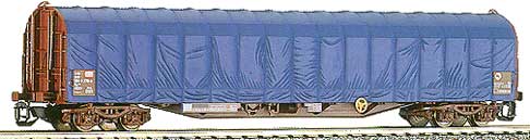 Flat car with retractable canvas hood Rils<br /><a href='images/pictures/Tillig/15540.jpg' target='_blank'>Full size image</a>
